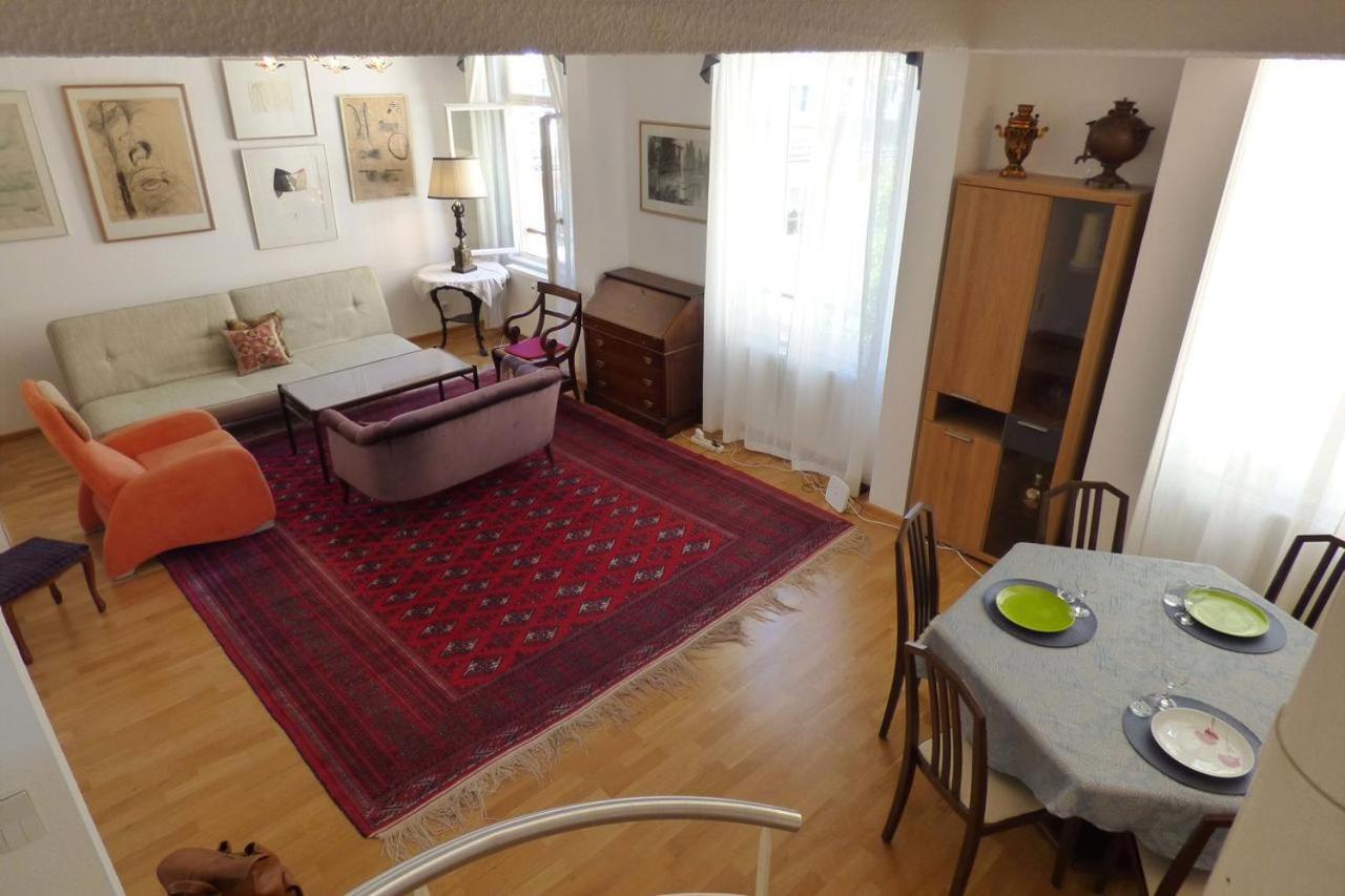 Appartment Am Rathaus Baden-Baden Buitenkant foto