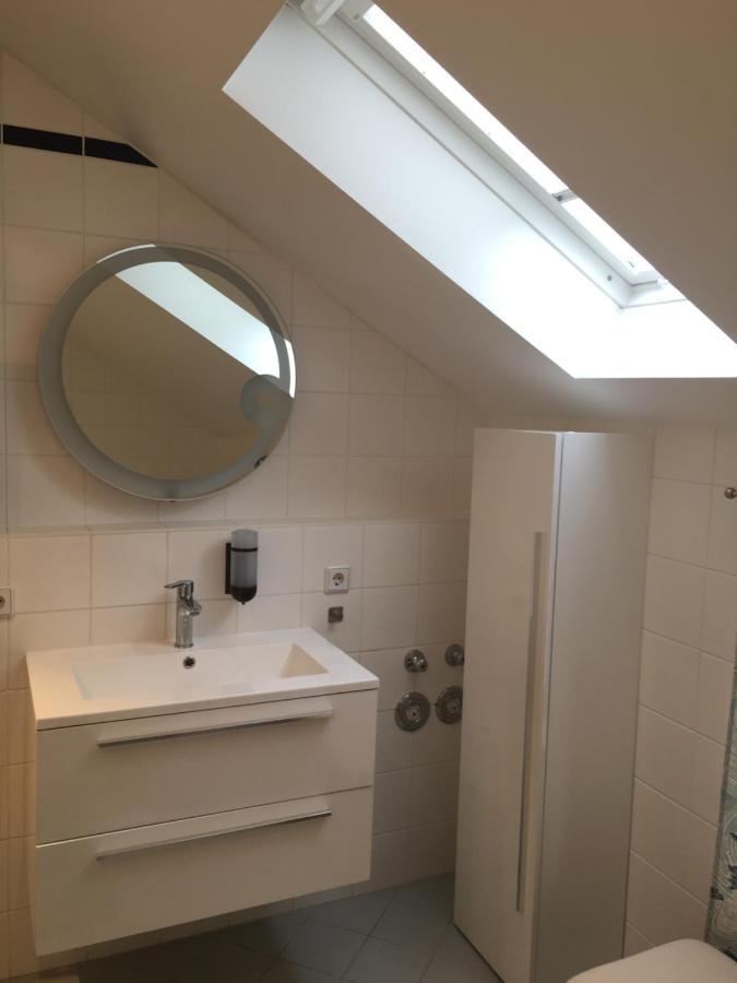 Appartment Am Rathaus Baden-Baden Buitenkant foto